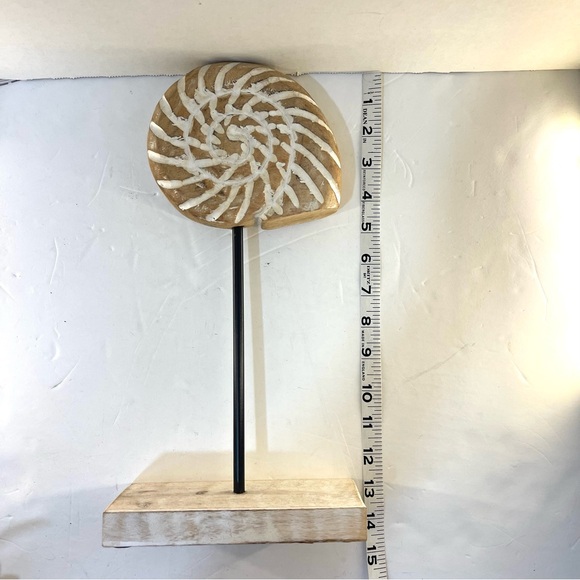 Home Essentials Decorative wooden Sea Shell - Picture 8 of 8